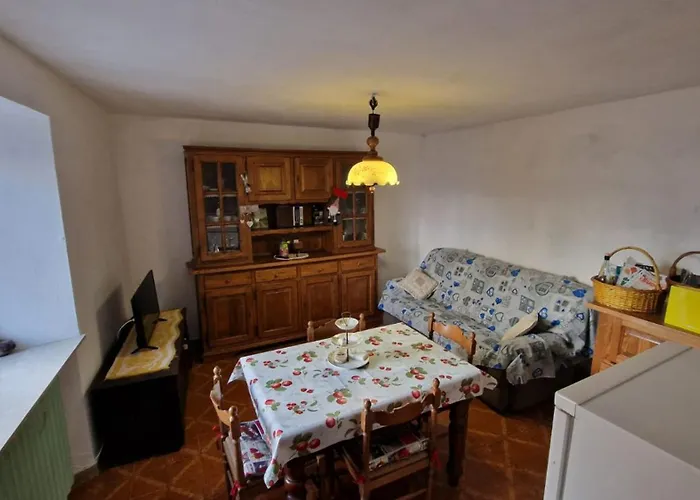 Casetta Immersa Nella Natura