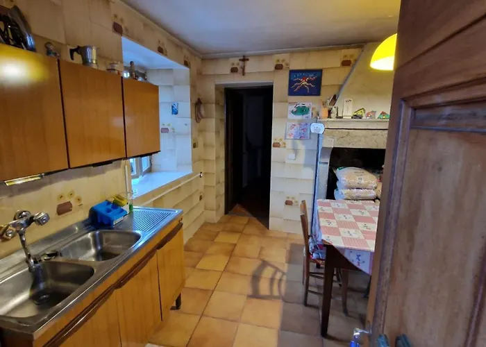 Casetta Immersa Nella Natura